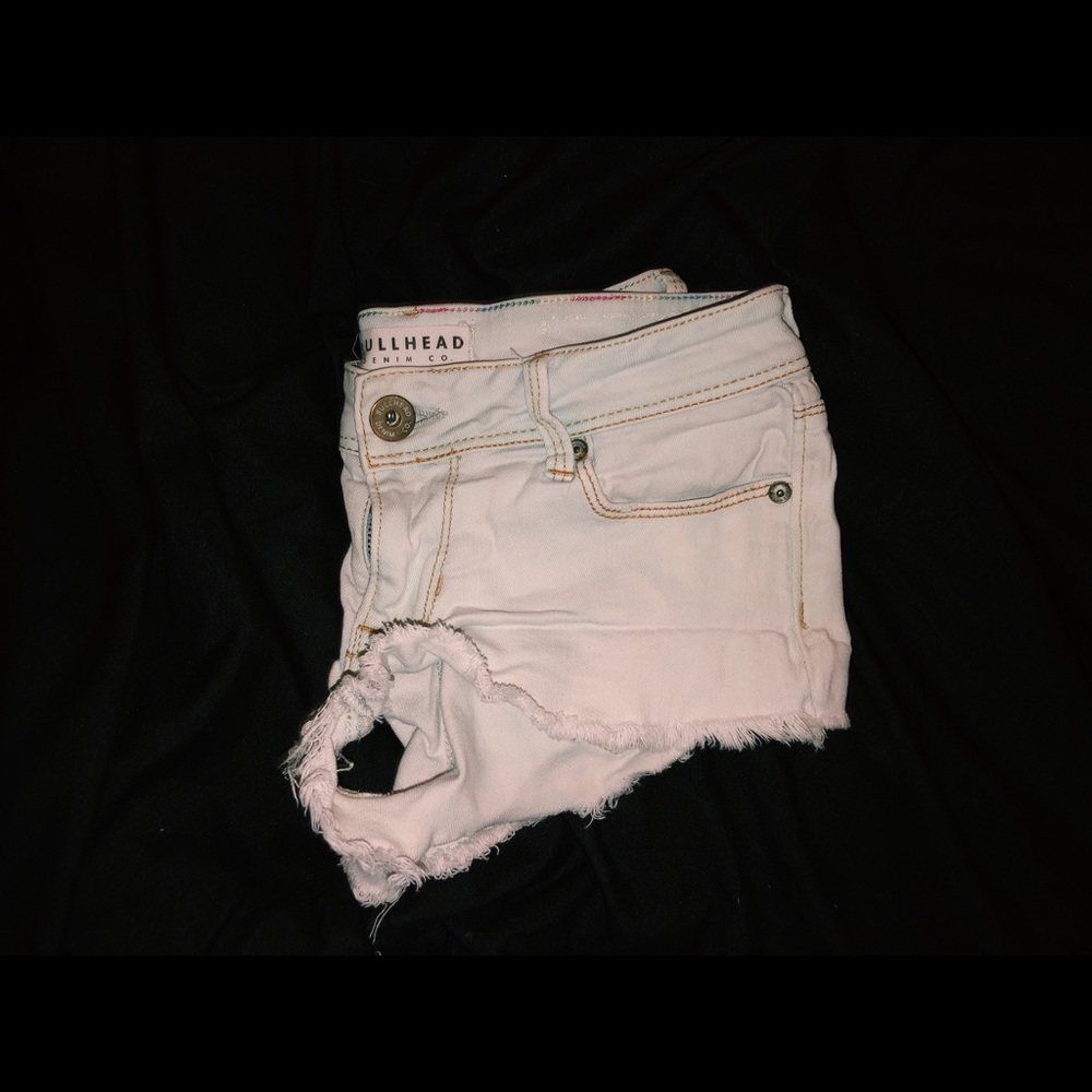 BULLHEAD Denim Co. White Short Shorts